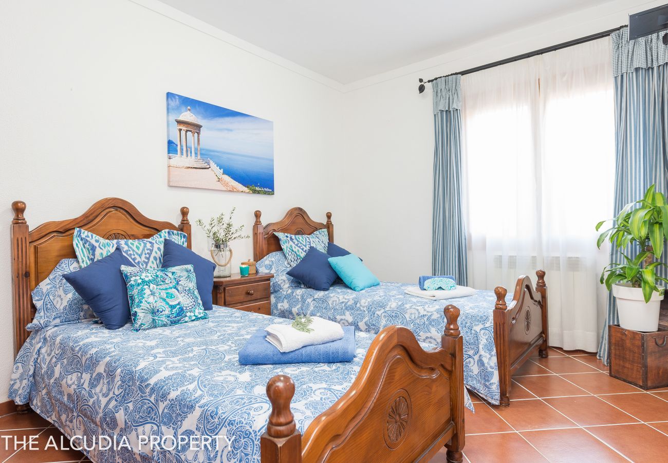 Chalet in Alcudia - VILLA "CAN JAUME"