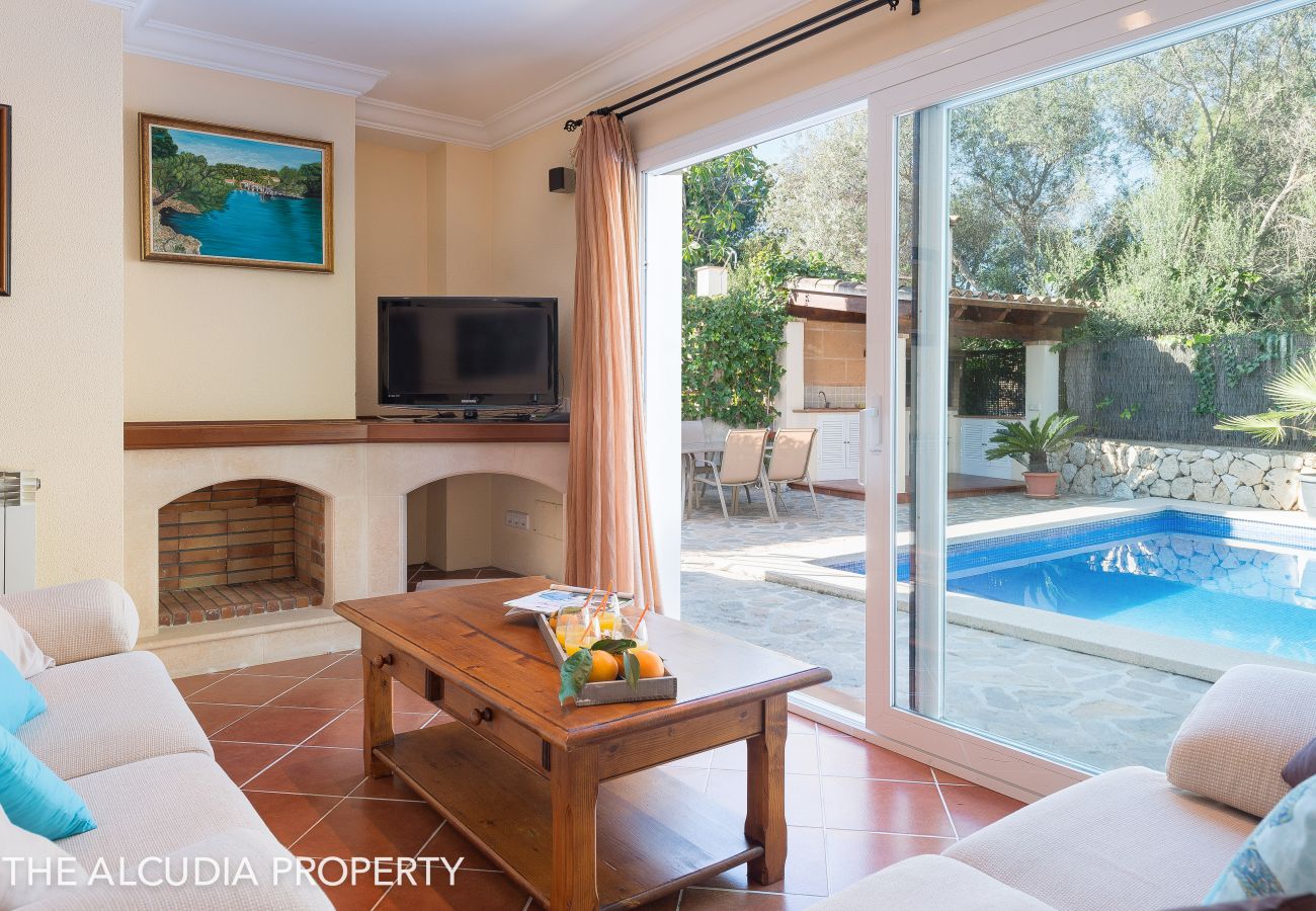 Chalet in Alcudia - VILLA "CAN JAUME"