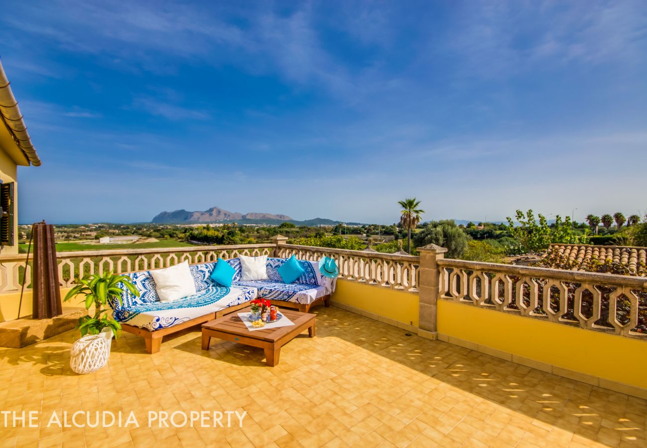 Country house in Alcudia - FINCA "PEGASUS"