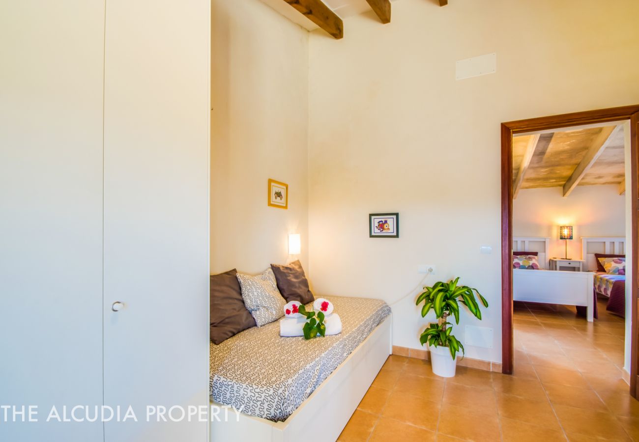 Country house in Alcudia - FINCA "PEGASUS"